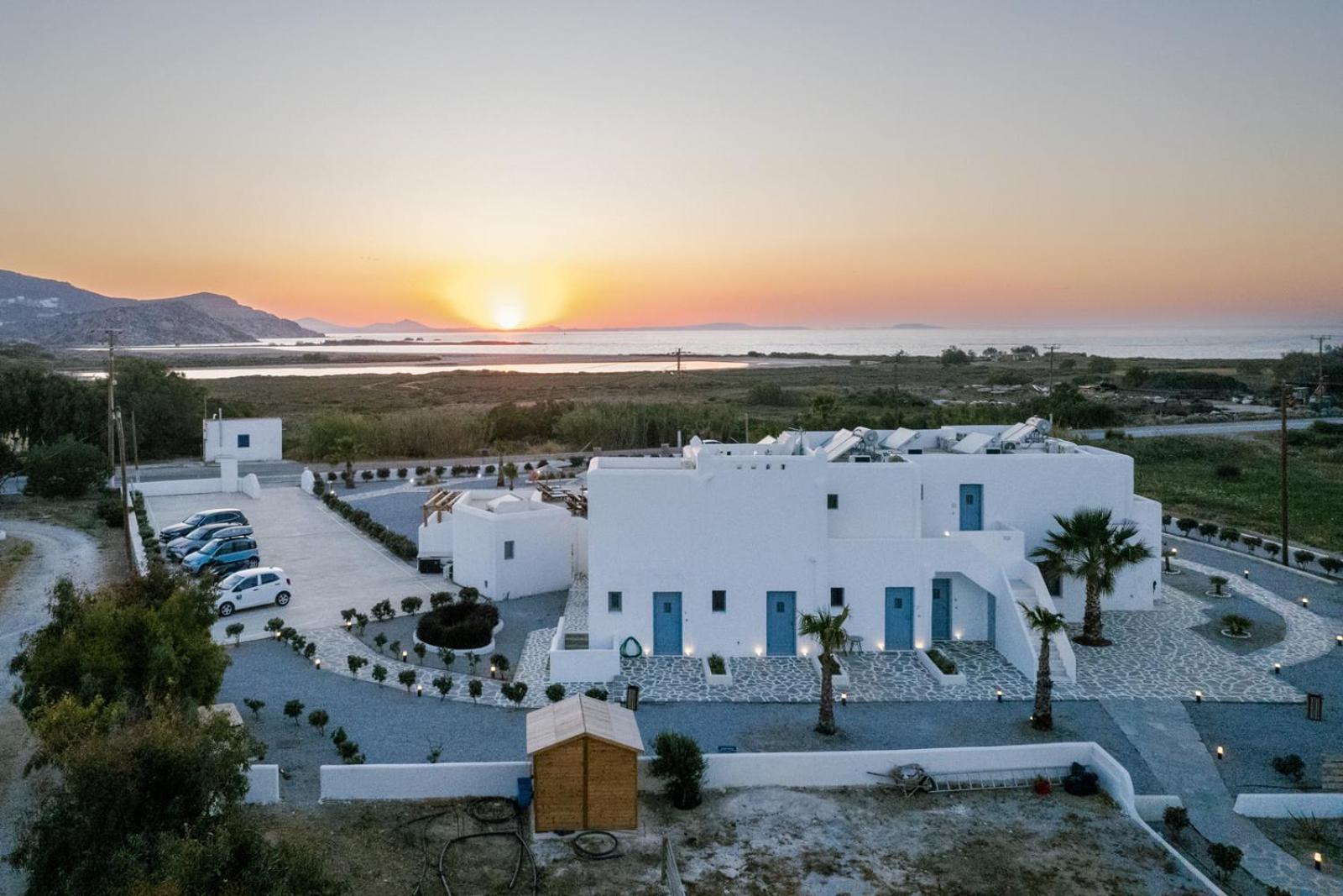 Naxos Finest Hotel & Villas Naxos City Exterior foto